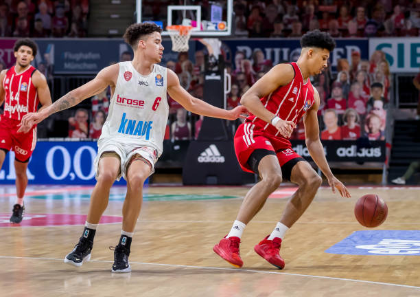 国乒8战不 国乒8战不