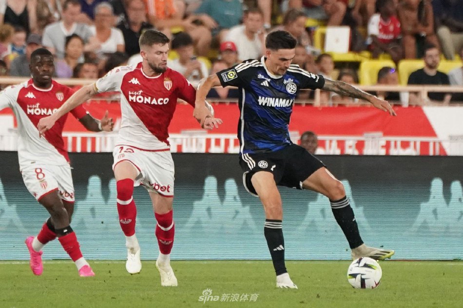 兰丘纳斯的 兰丘纳斯的